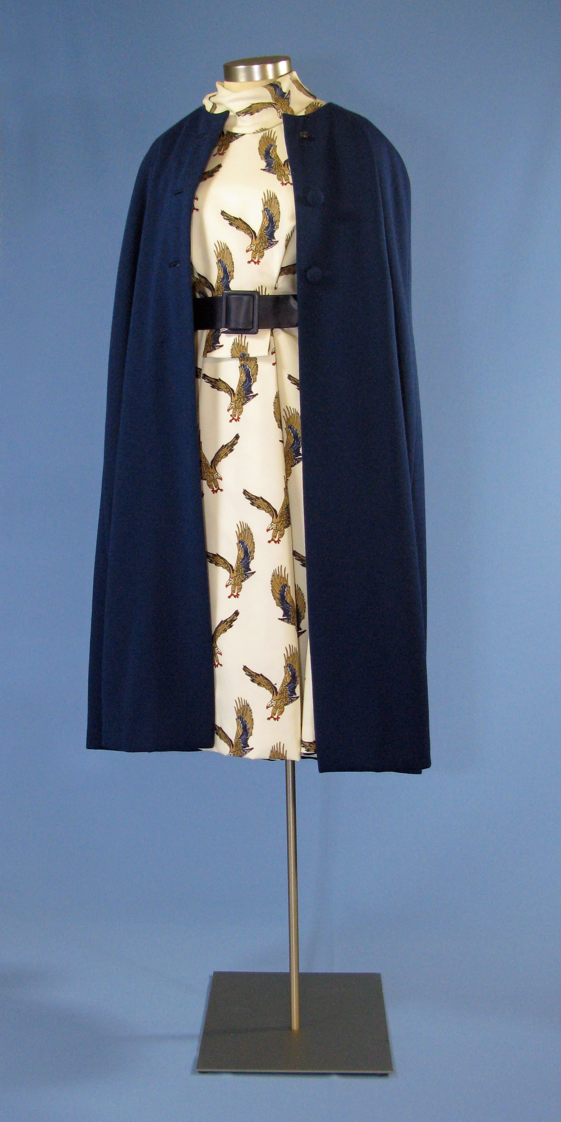 Vintage 1970s Eagle Cape Belt