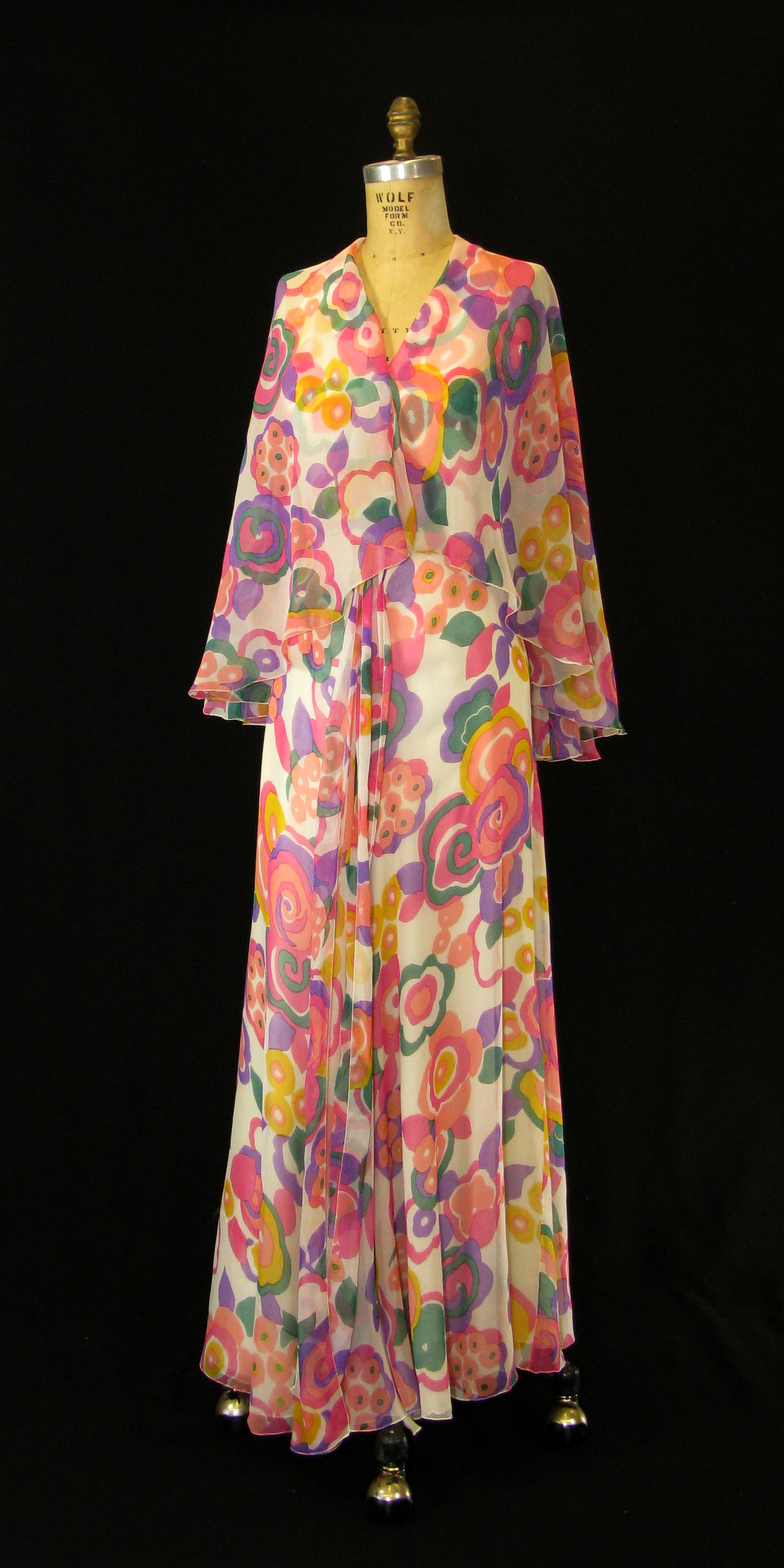 Vintage 1970s Eagle Cape Cape Dress